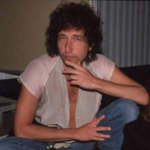 Meet your Posher, Edith